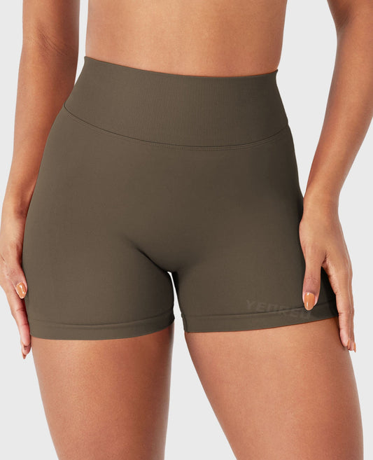 Shorts SoftHue senza cuciture con schiena a V 3,6″