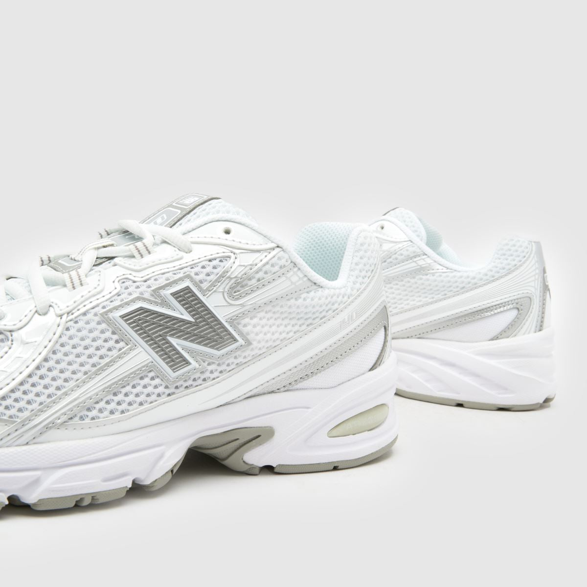 New Balance 740 White Multi | Sneakers Uomo e Donna Stile Urban Sport