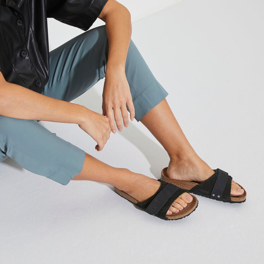Birkenstock Women's Oita Sandals - Black Suede