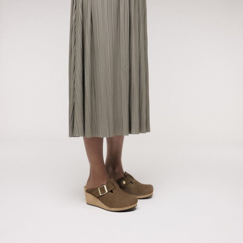 Birkenstock Women's Papillio Fanny Wedge Clog - Dark Tea Suede