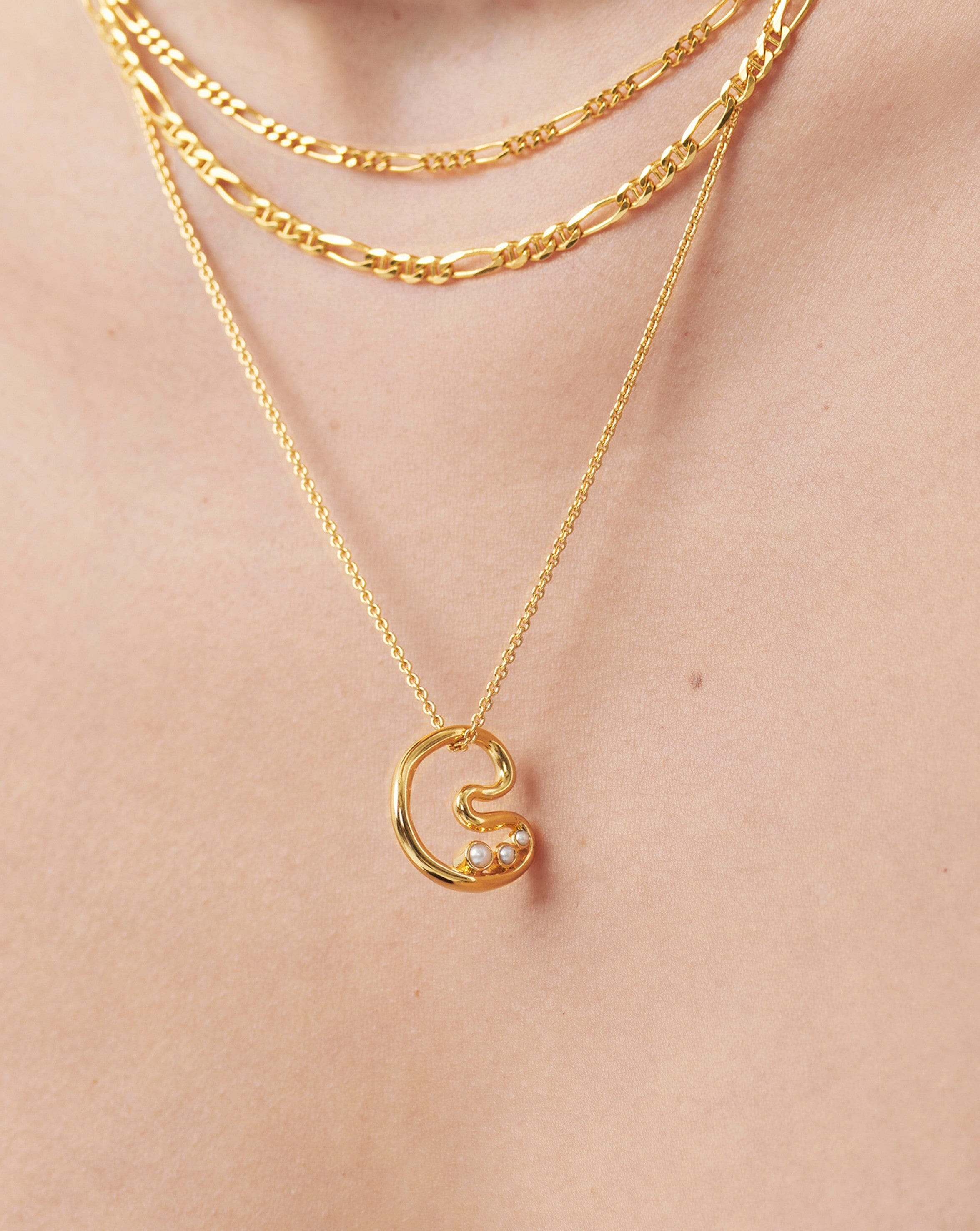 Chubby Pearl Initial Pendant Necklace  - Initial C | 18ct Gold Vermeil/Pearl