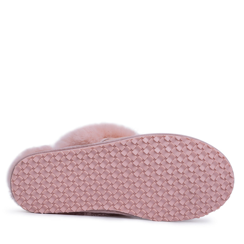 UGG Premium Traditional Scuff