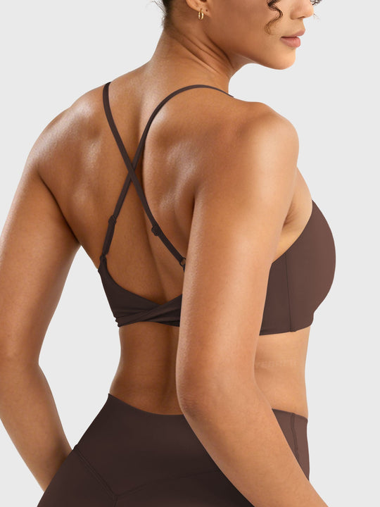 Yeoreo Wawiay Twist Back Sports Bra