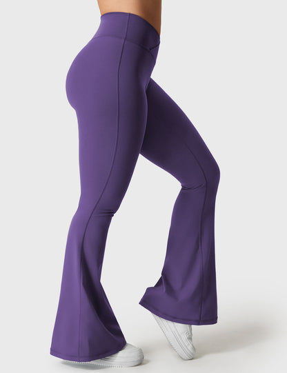 Leggings Kalie flare con vita a V