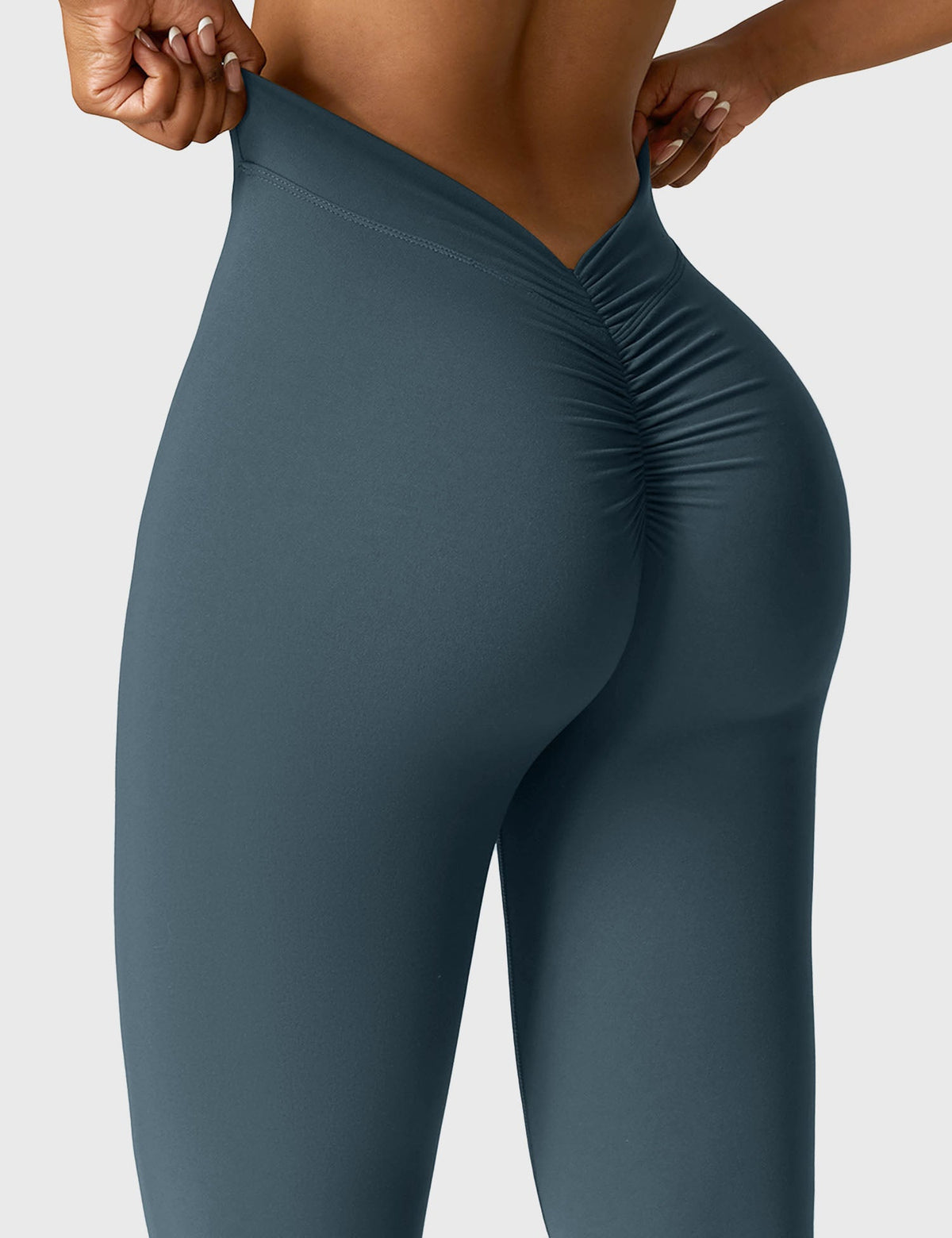 Leggings Daze flare con schiena a V