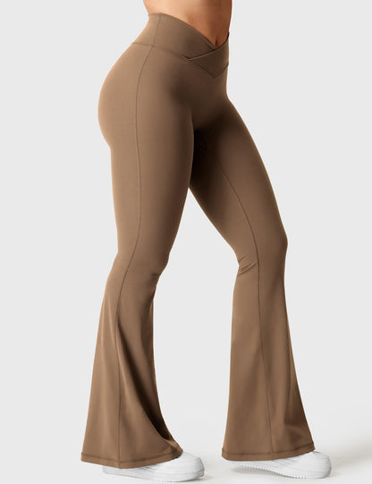 Leggings Kalie flare con vita a V