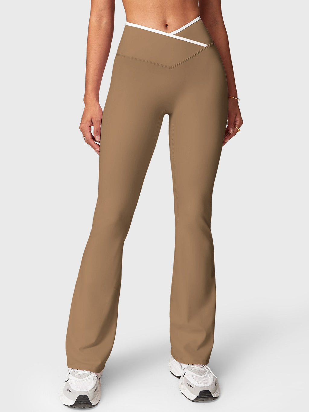 Yeoreo Alberta Contrast Trim Flare Leggings