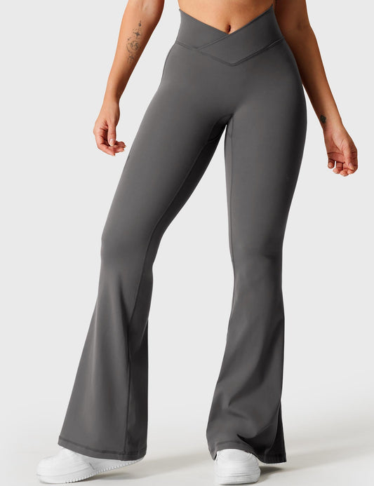 Leggings Kalie flare con vita a V