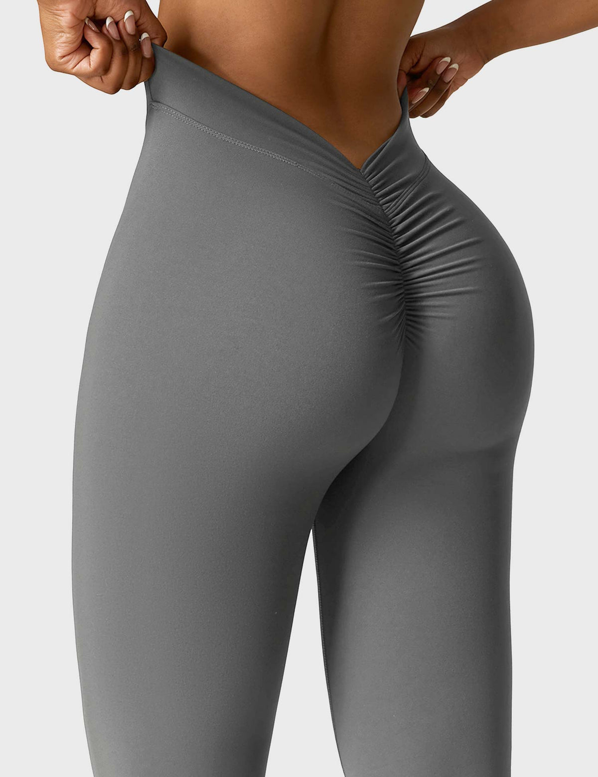Leggings Daze flare con schiena a V
