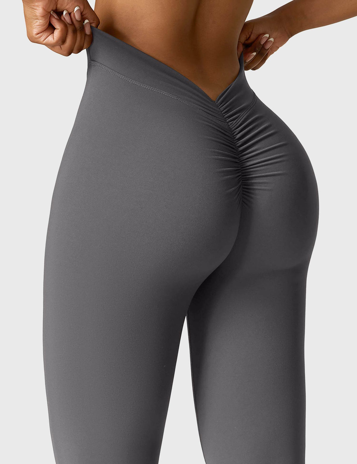 Leggings Daze flare con schiena a V