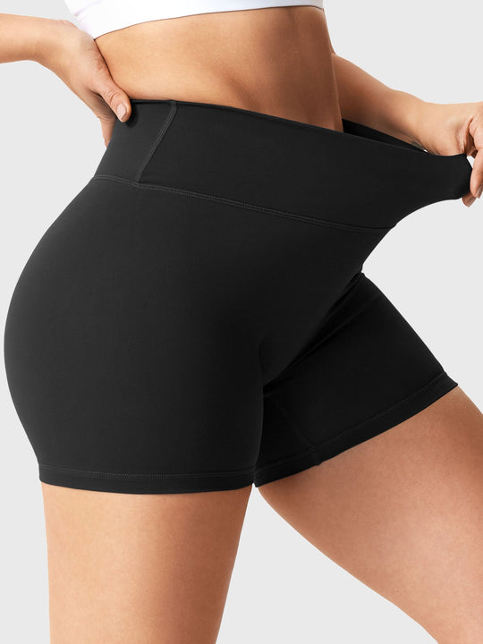 Yeoreo Craze 4.5" Scrunch Shorts