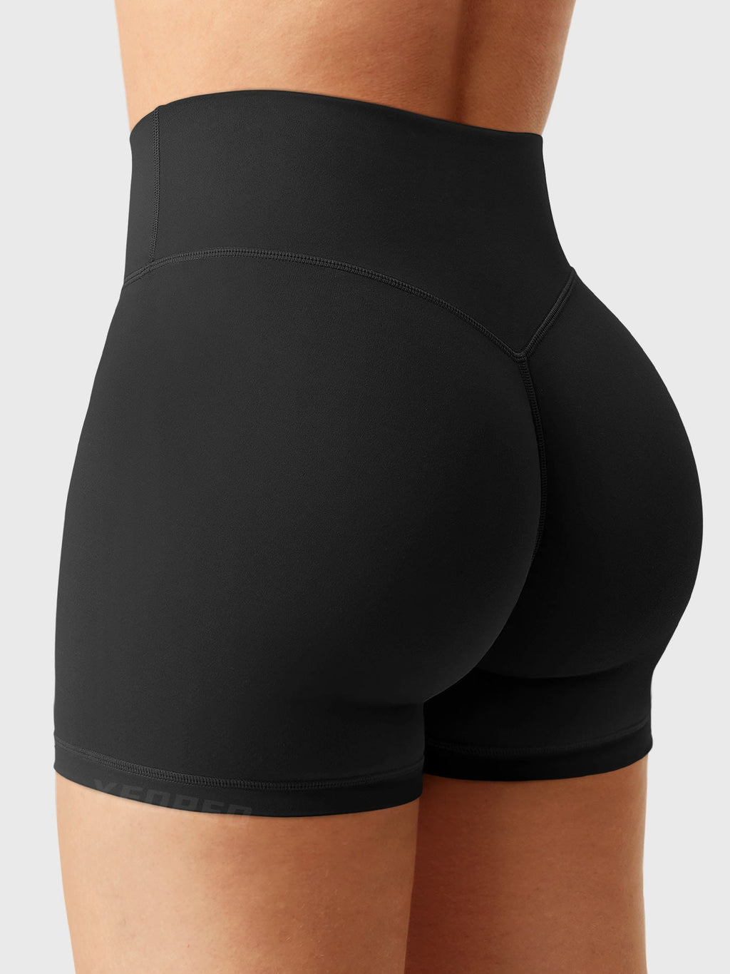 Yeoreo Craze 4.5" Scrunch Shorts