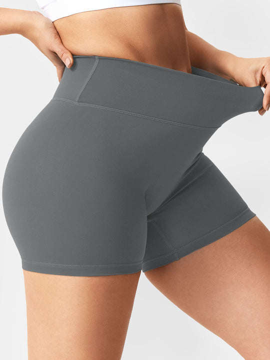 Yeoreo Craze 4.5" Scrunch Shorts