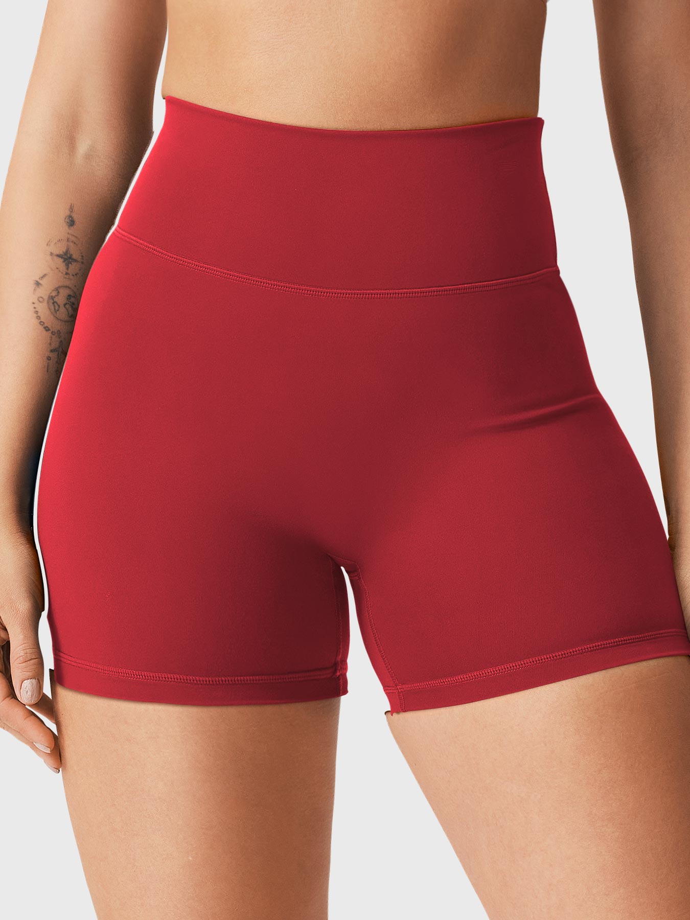 Yeoreo Craze 4.5" Scrunch Shorts