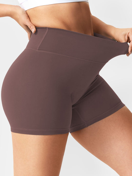 Yeoreo Craze 4.5" Scrunch Shorts