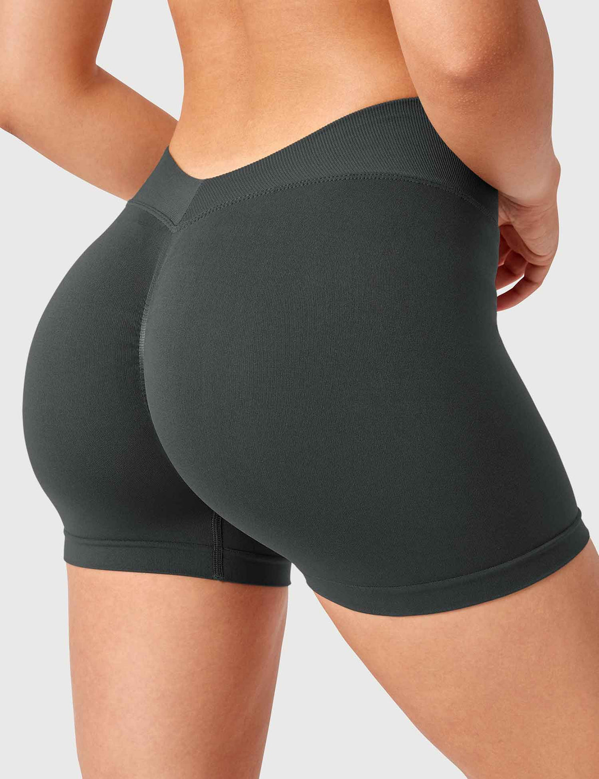 Shorts Liz senza cuciture con incrocio a V 3,6″
