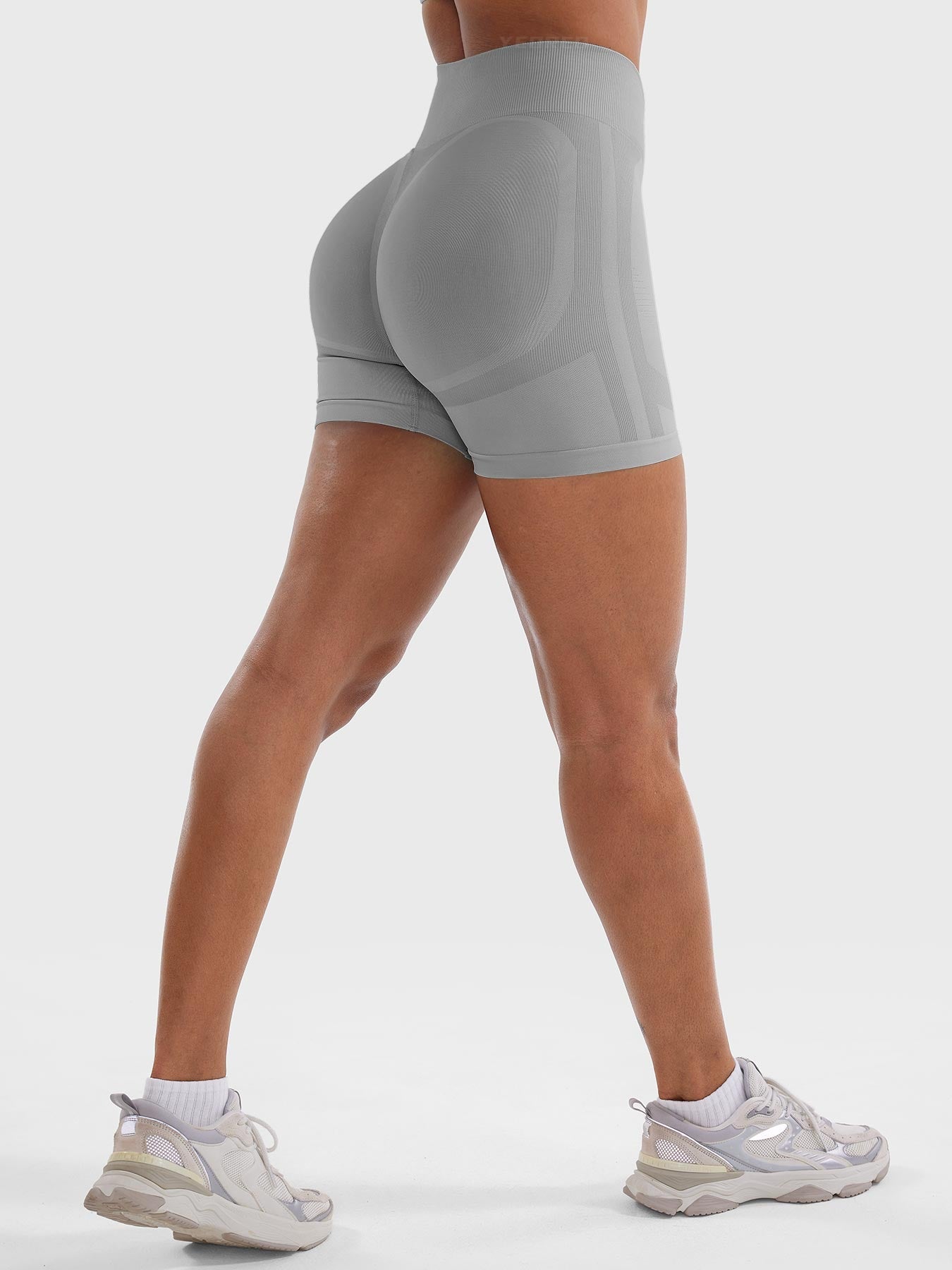 Yeoreo Lilliean 4.5" Seamless Shorts