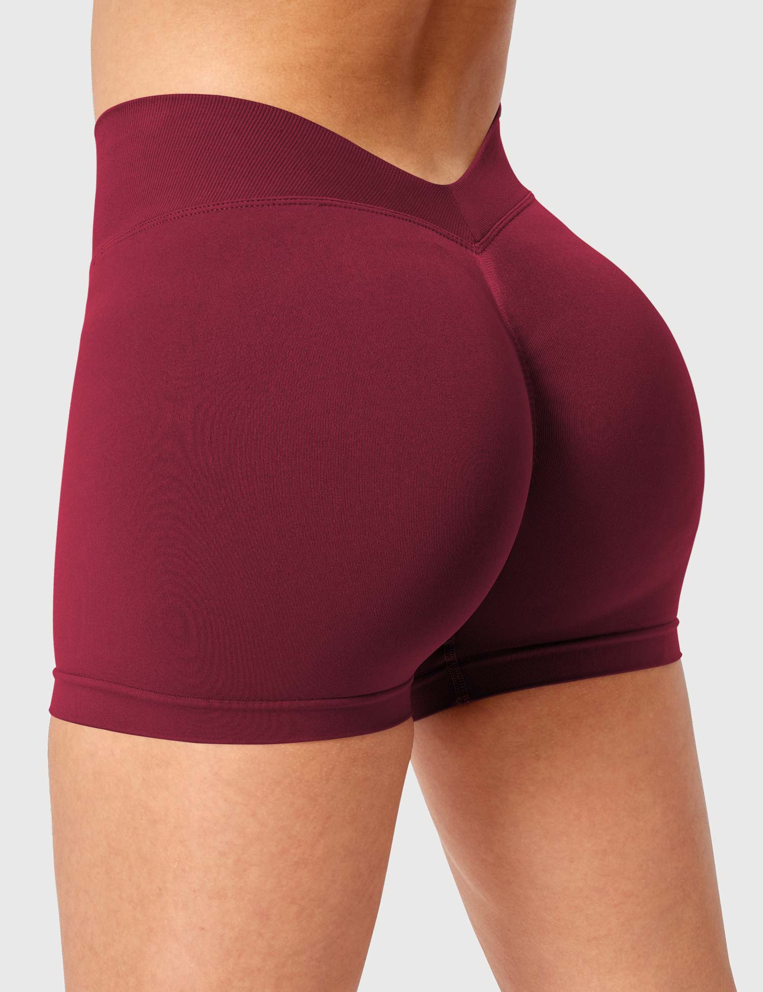 Yeoreo V Cross Liz Seamless Shorts 3.6"