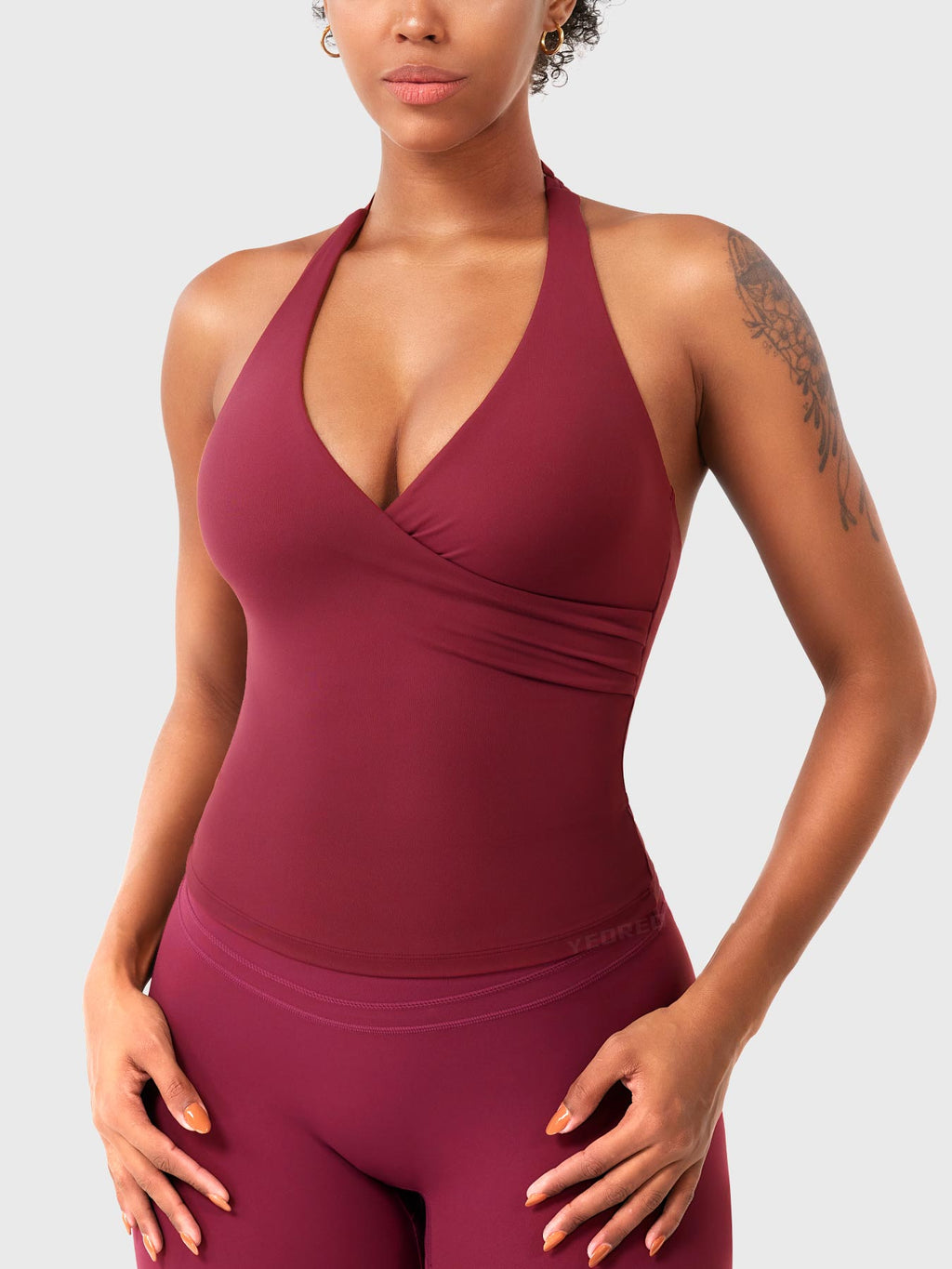 Yeoreo Elevine V Neck Halter Tank