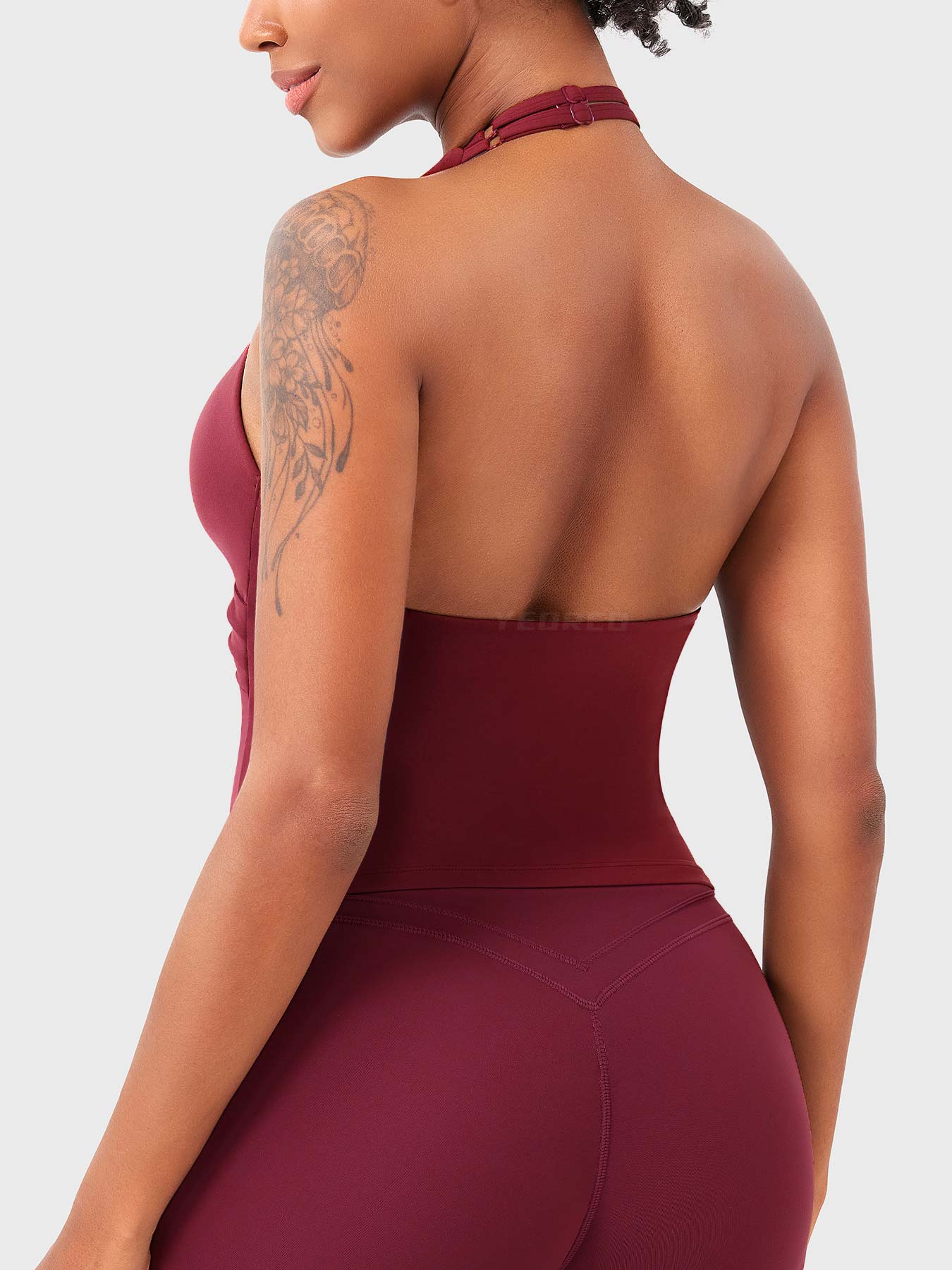 Yeoreo Elevine V Neck Halter Tank