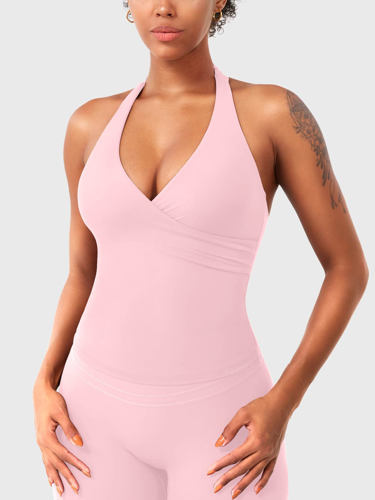 Canotta Elevine halter con scollo a V