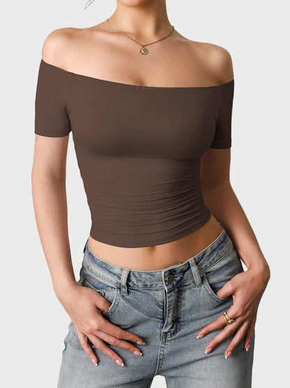 Top Luzlie con spalle scoperte a manica corta