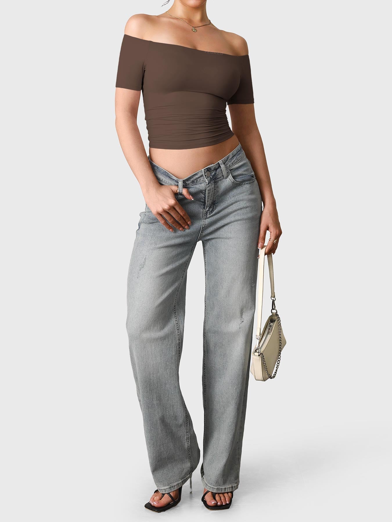 Yeoreo Luzlie Off Shoulder Short Sleeves