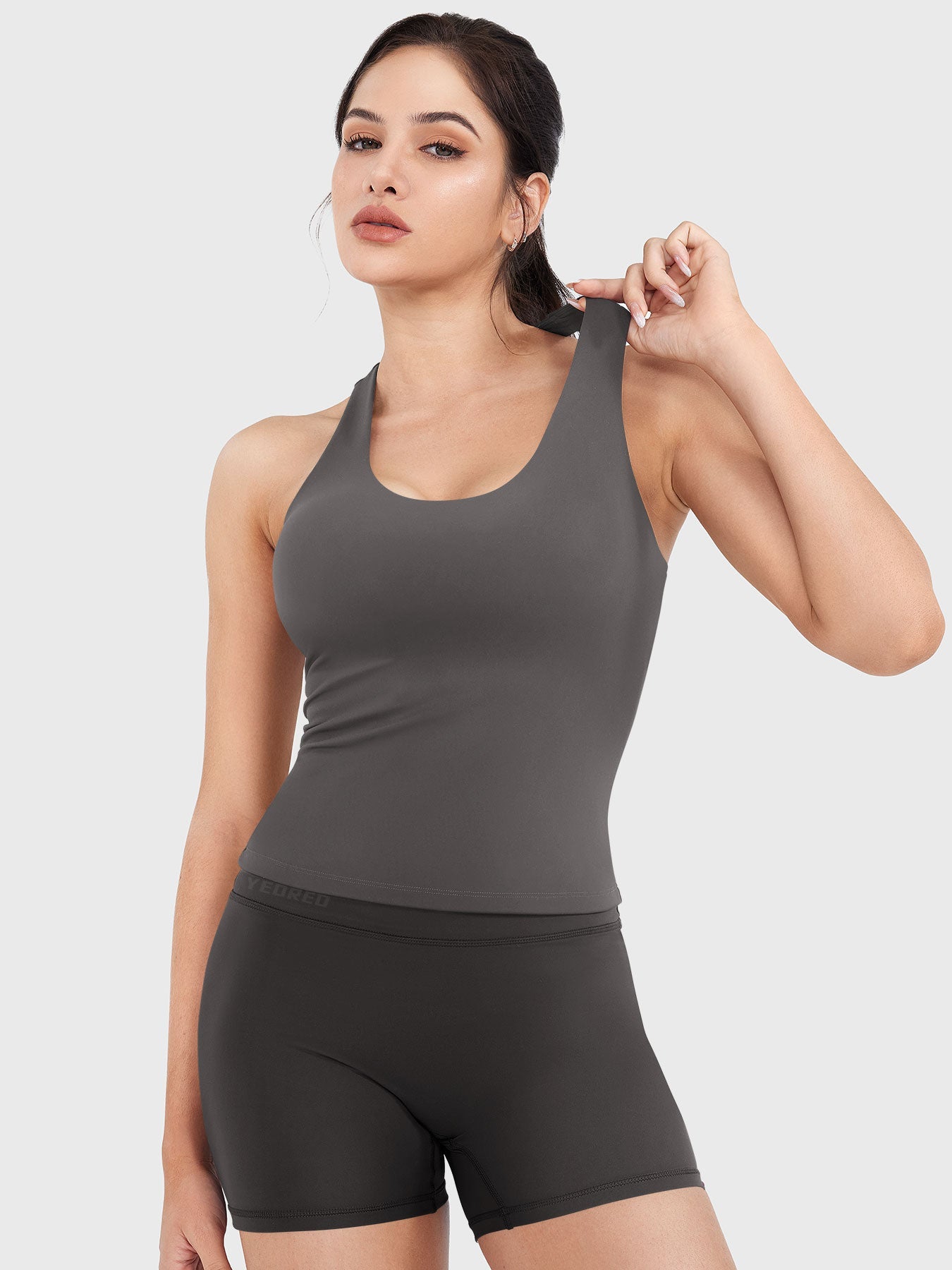 Yeoreo Ackii Racerback Tank