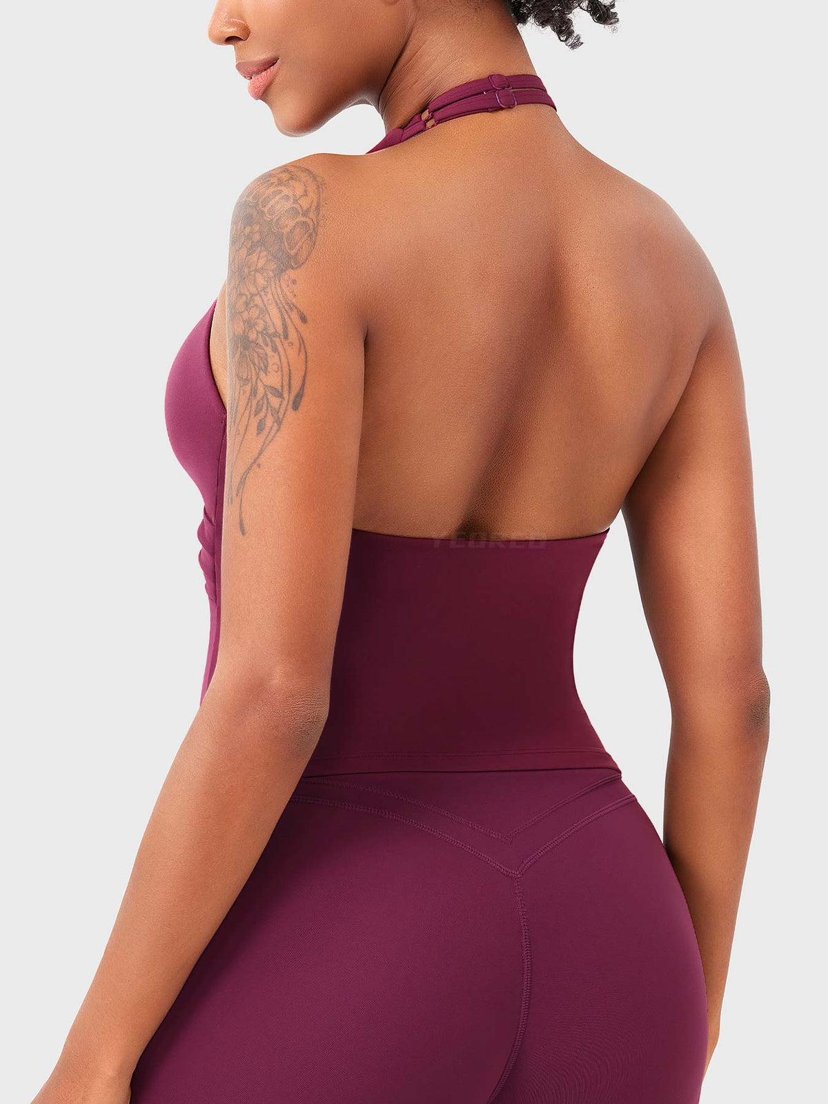 Canotta Elevine halter con scollo a V