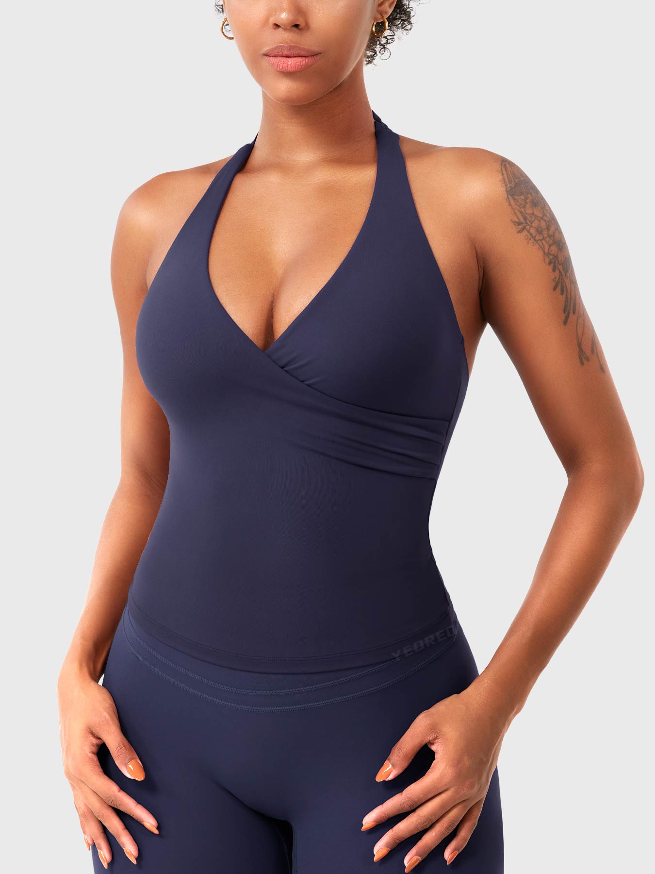 Yeoreo Elevine V Neck Halter Tank