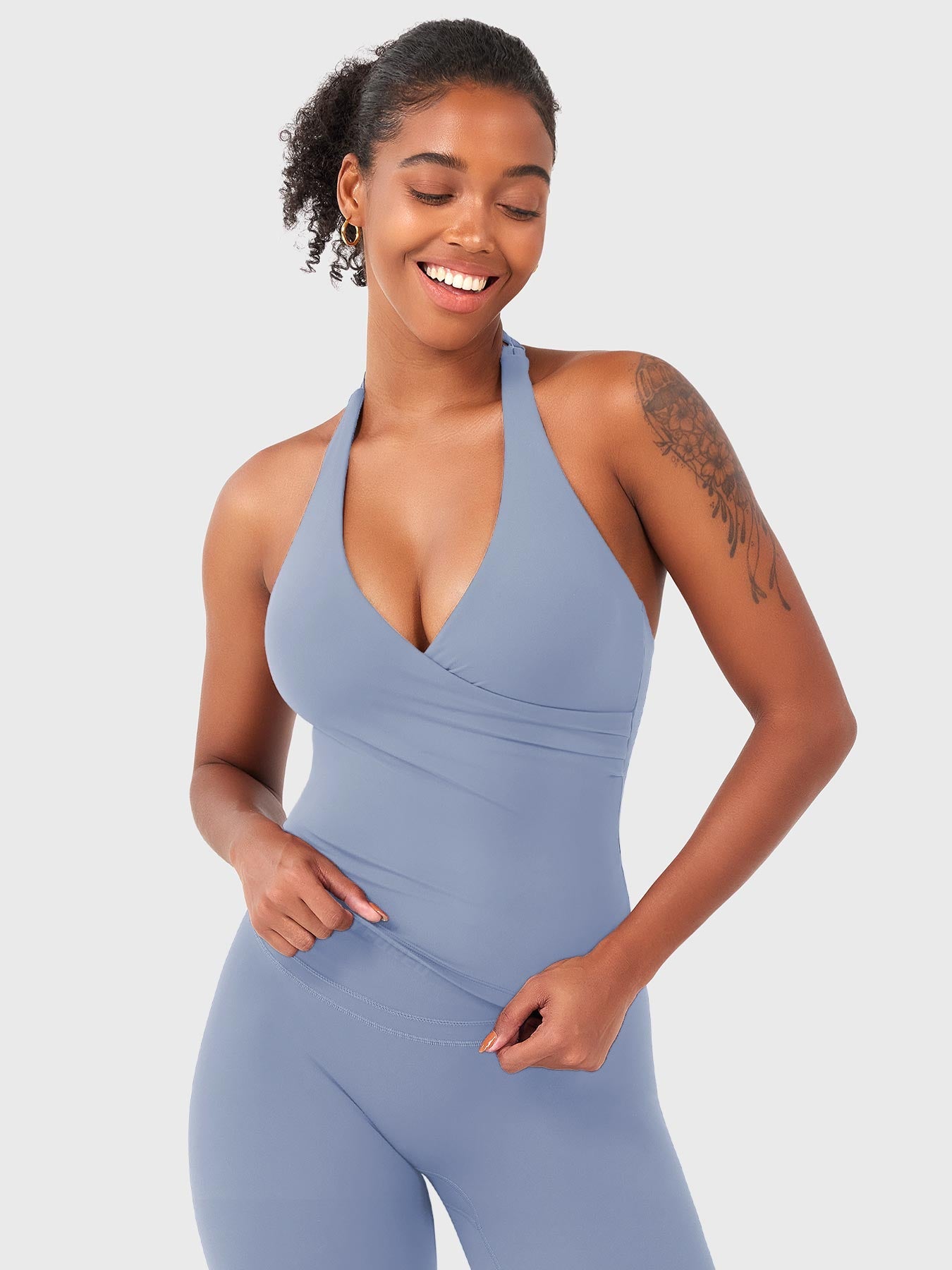Yeoreo Elevine V Neck Halter Tank