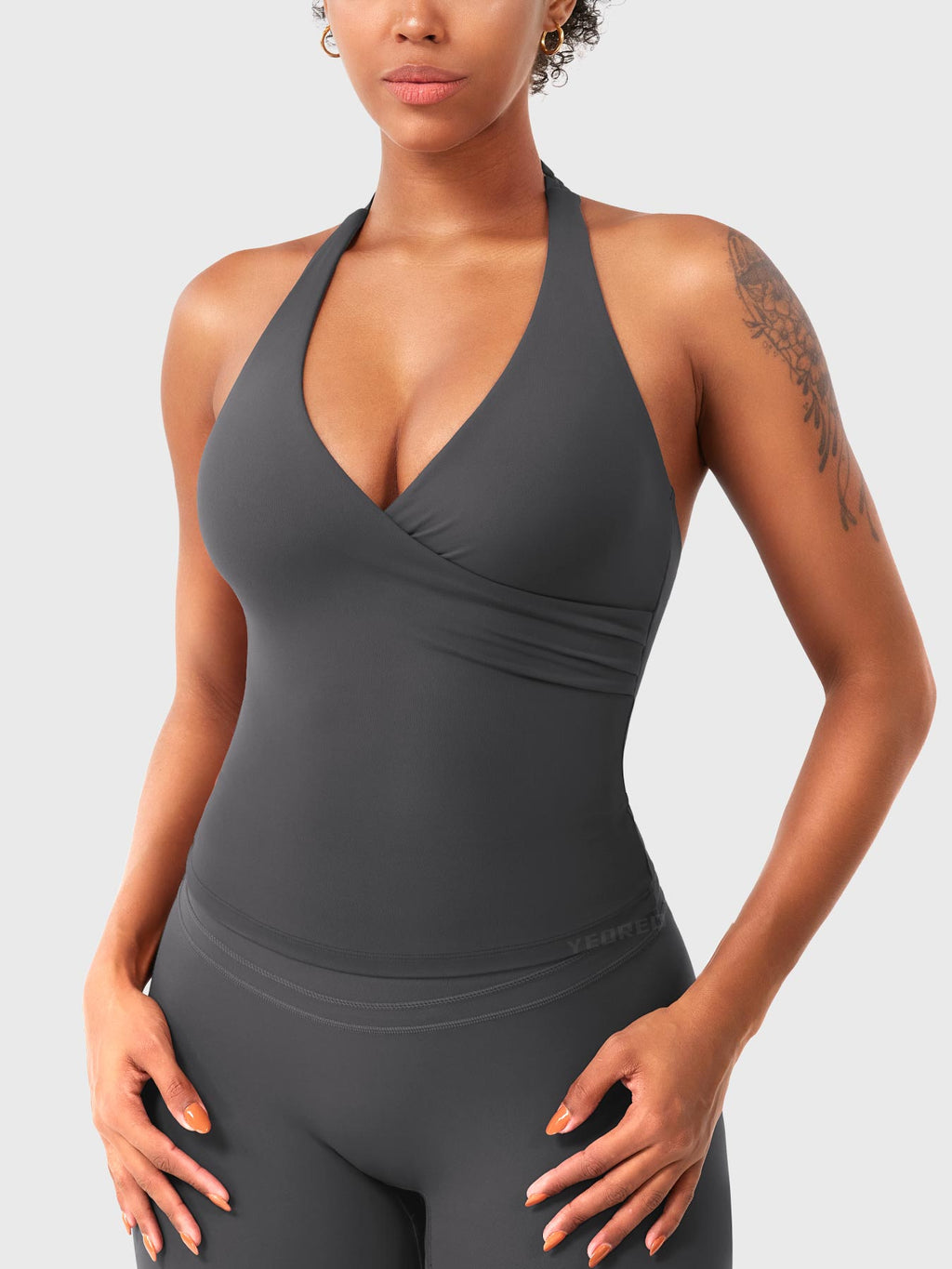Yeoreo Elevine V Neck Halter Tank