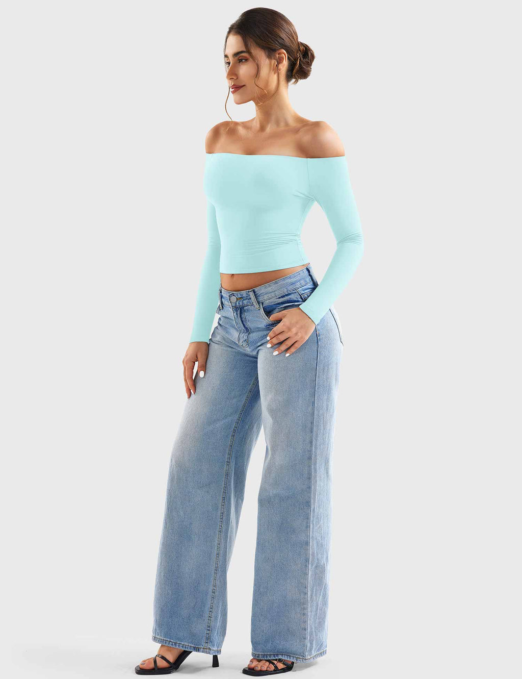 Yeoreo Luzlie Off Shoulder Top