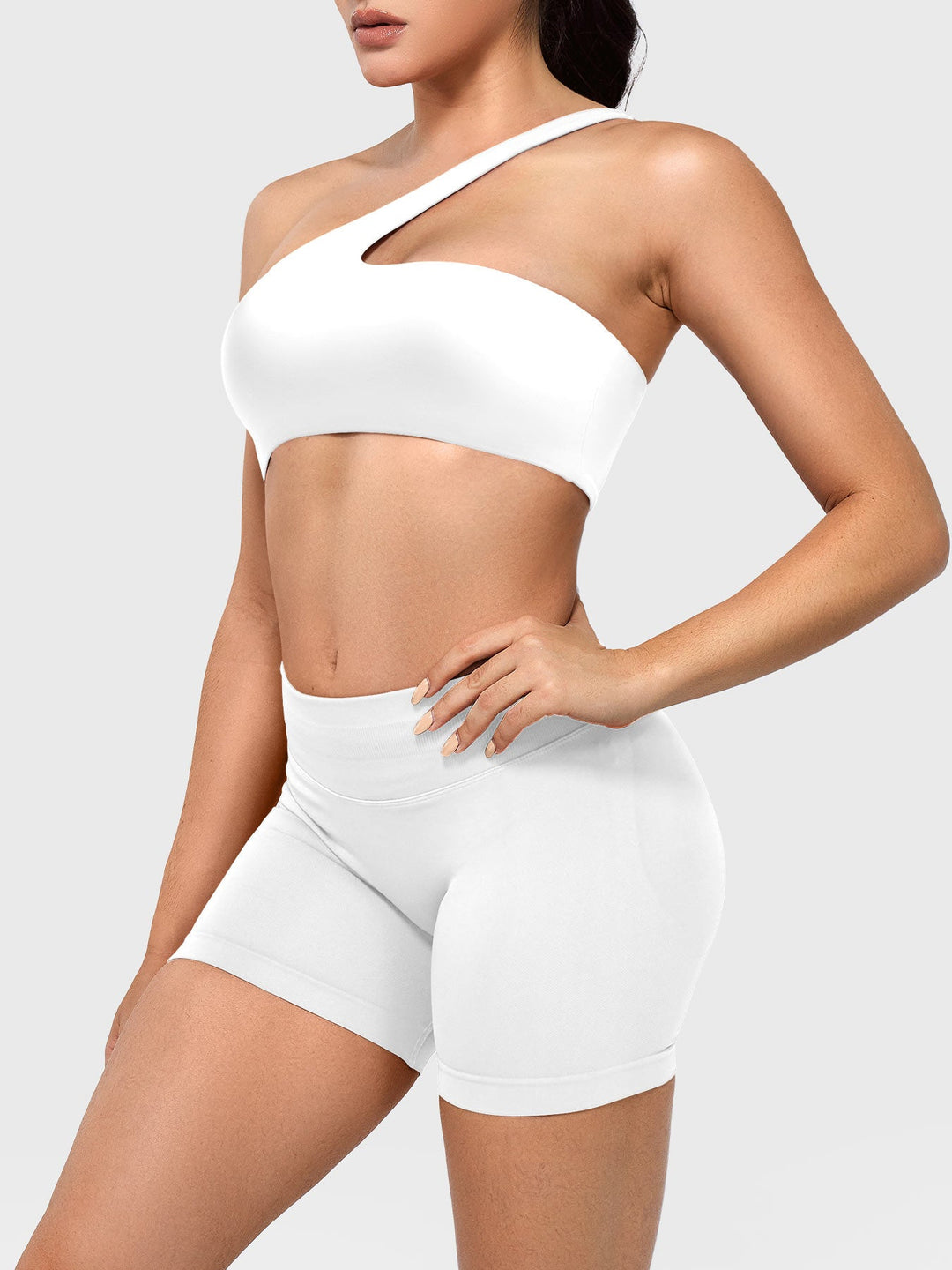 Yeoreo Claranie One Shoulder Sports Bra