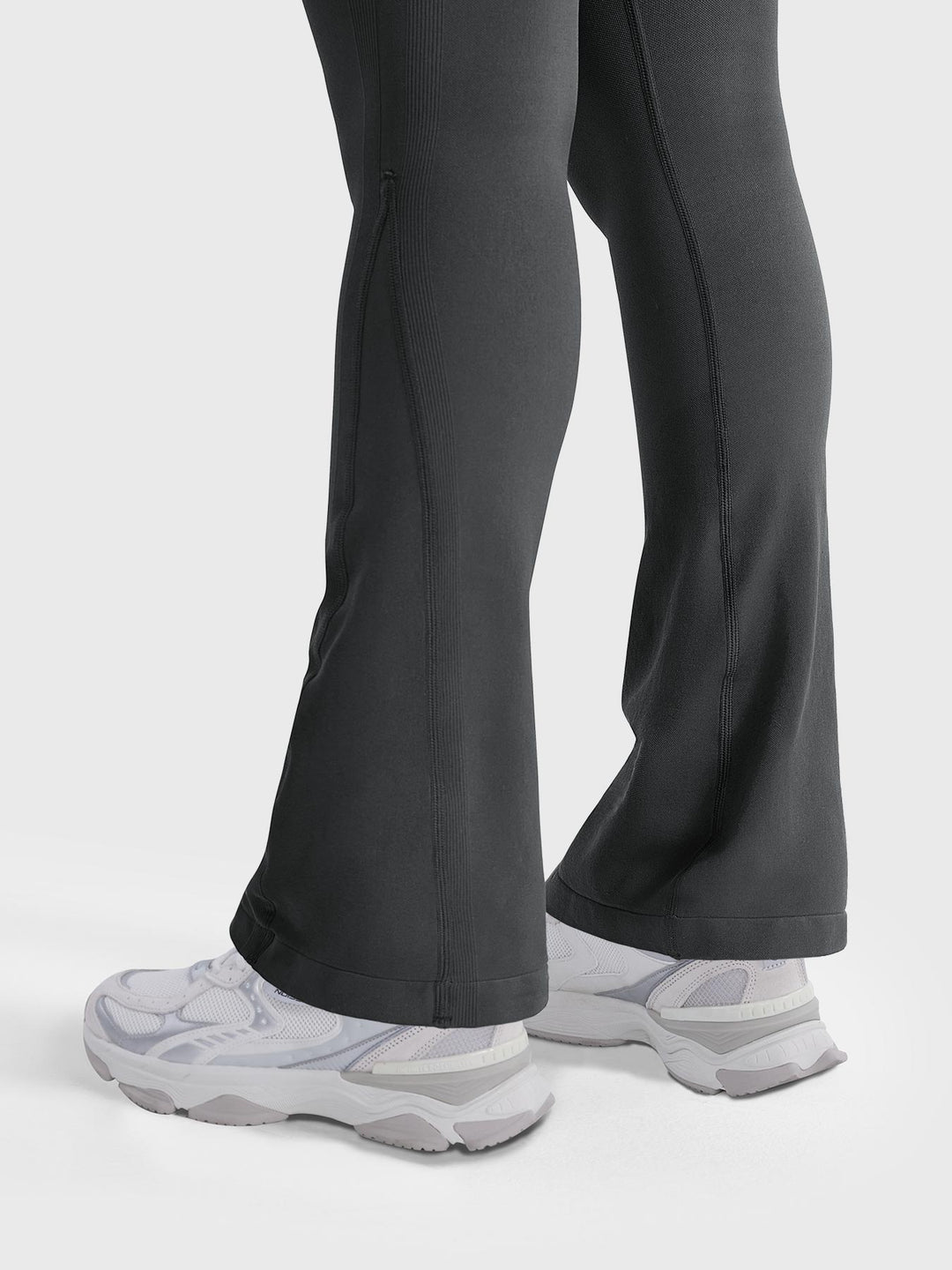 Yeoreo Lilliean 28" Mini Flare Leggings