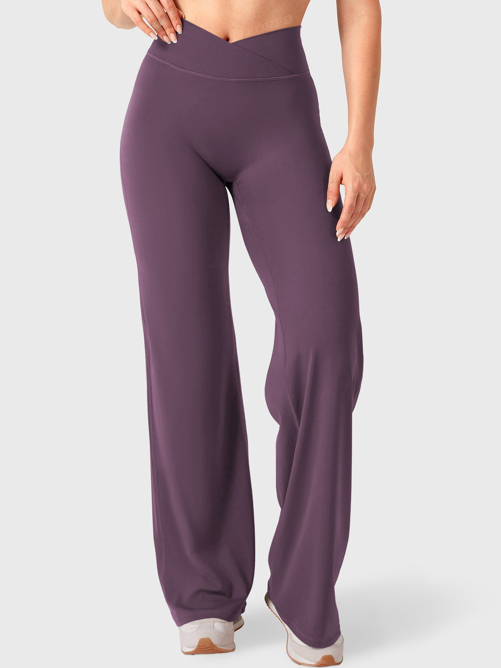 Yeoreo Eddiy 31.5" V-waistband Straight Leggings