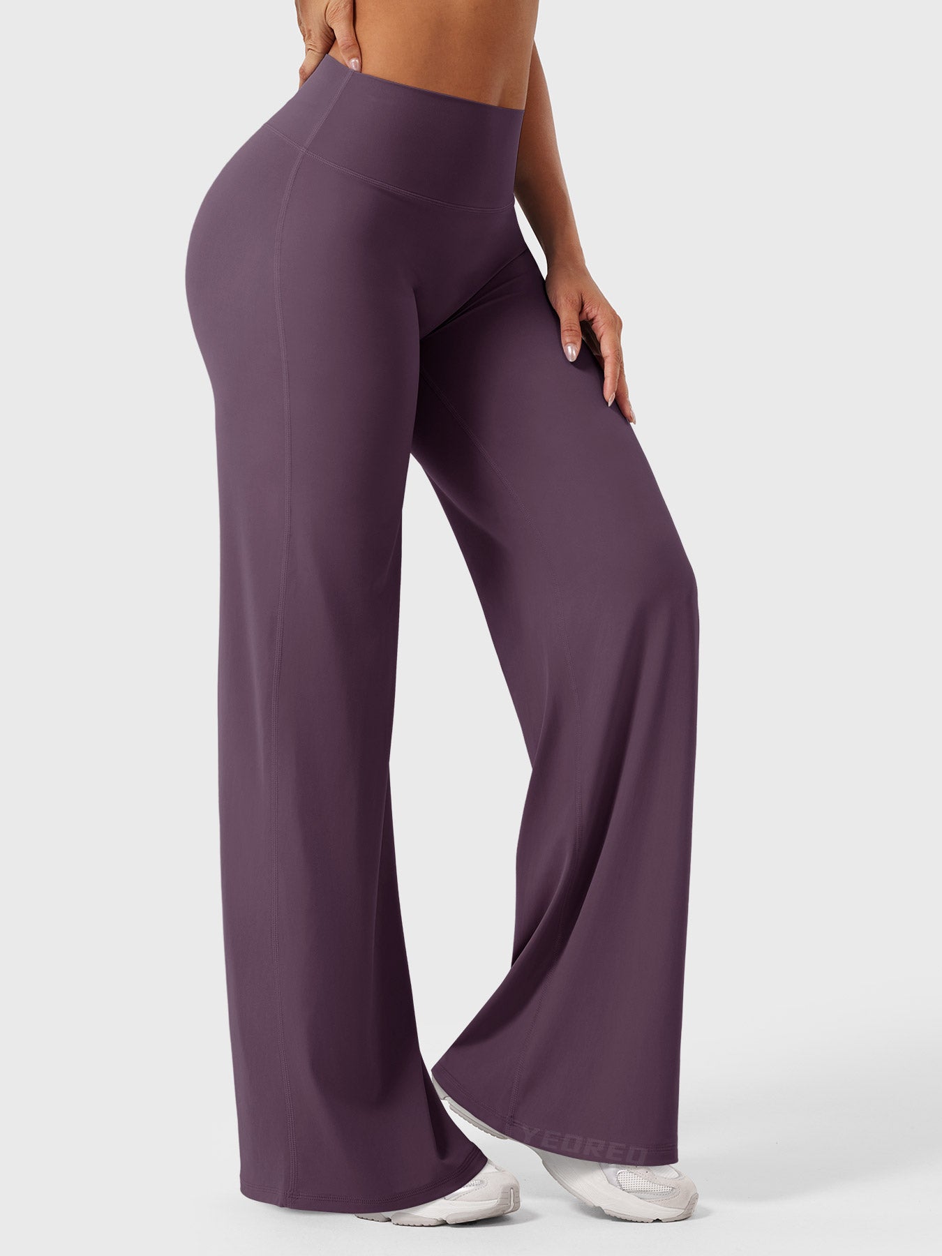 Yeoreo Eddiy 33" Straight Leggings
