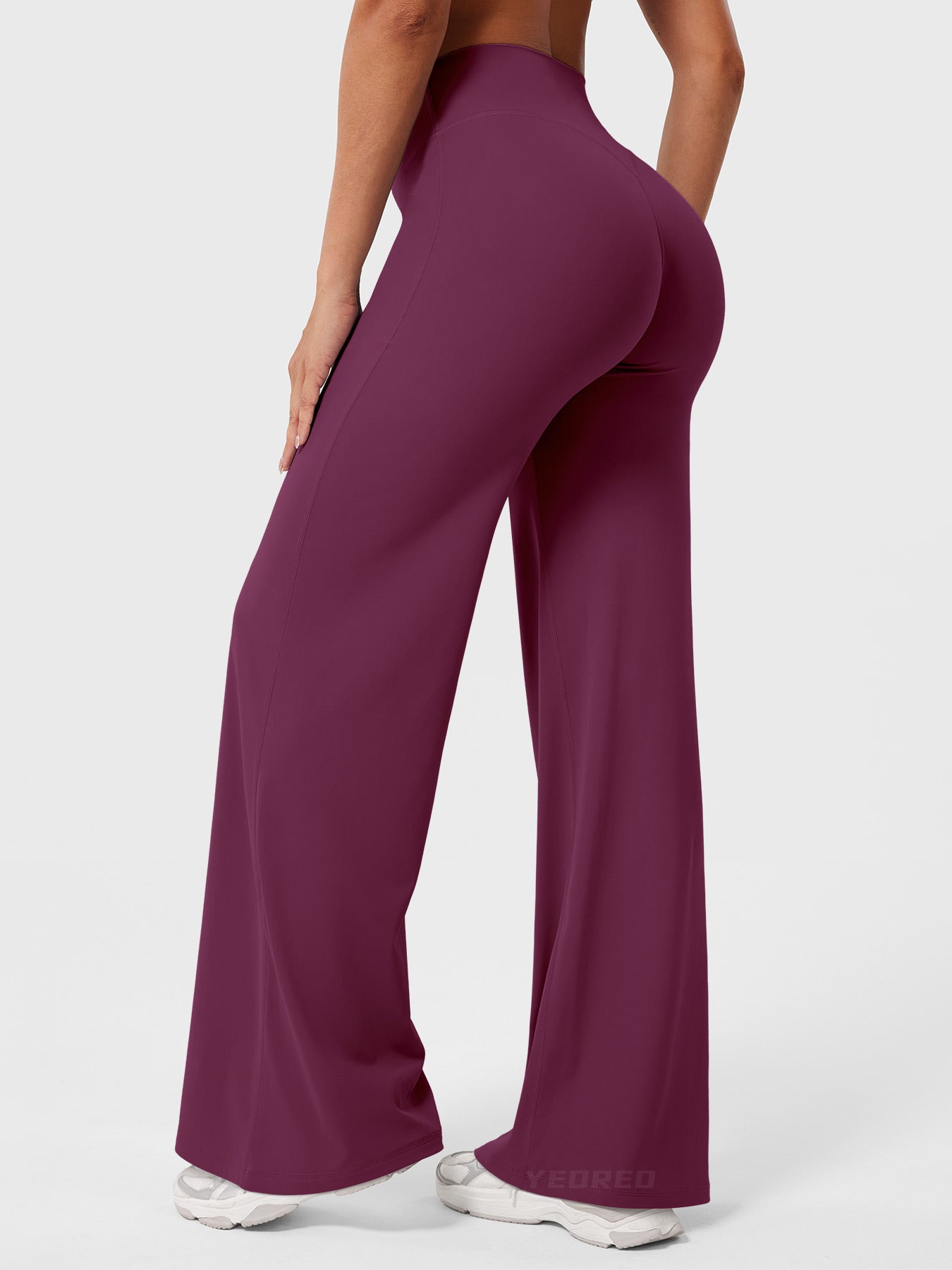 Yeoreo Eddiy 31.5" Straight Leggings
