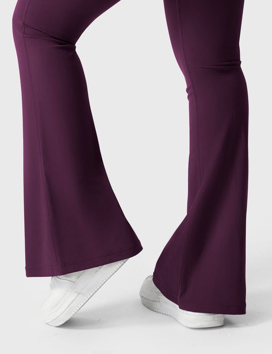 Yeoreo Brittany Flared Leggings with Pockets