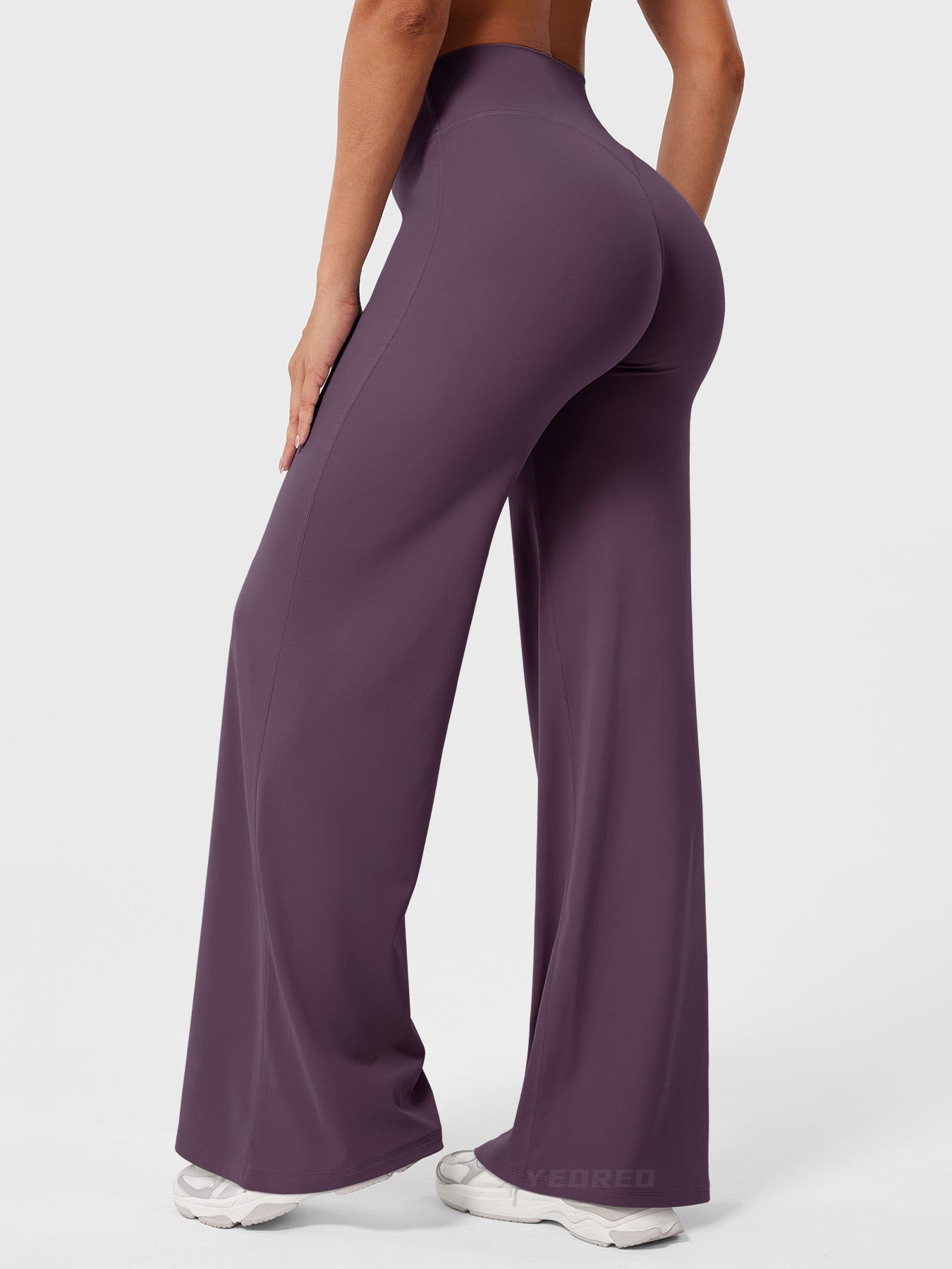 Yeoreo Eddiy 31.5" Straight Leg Leggings