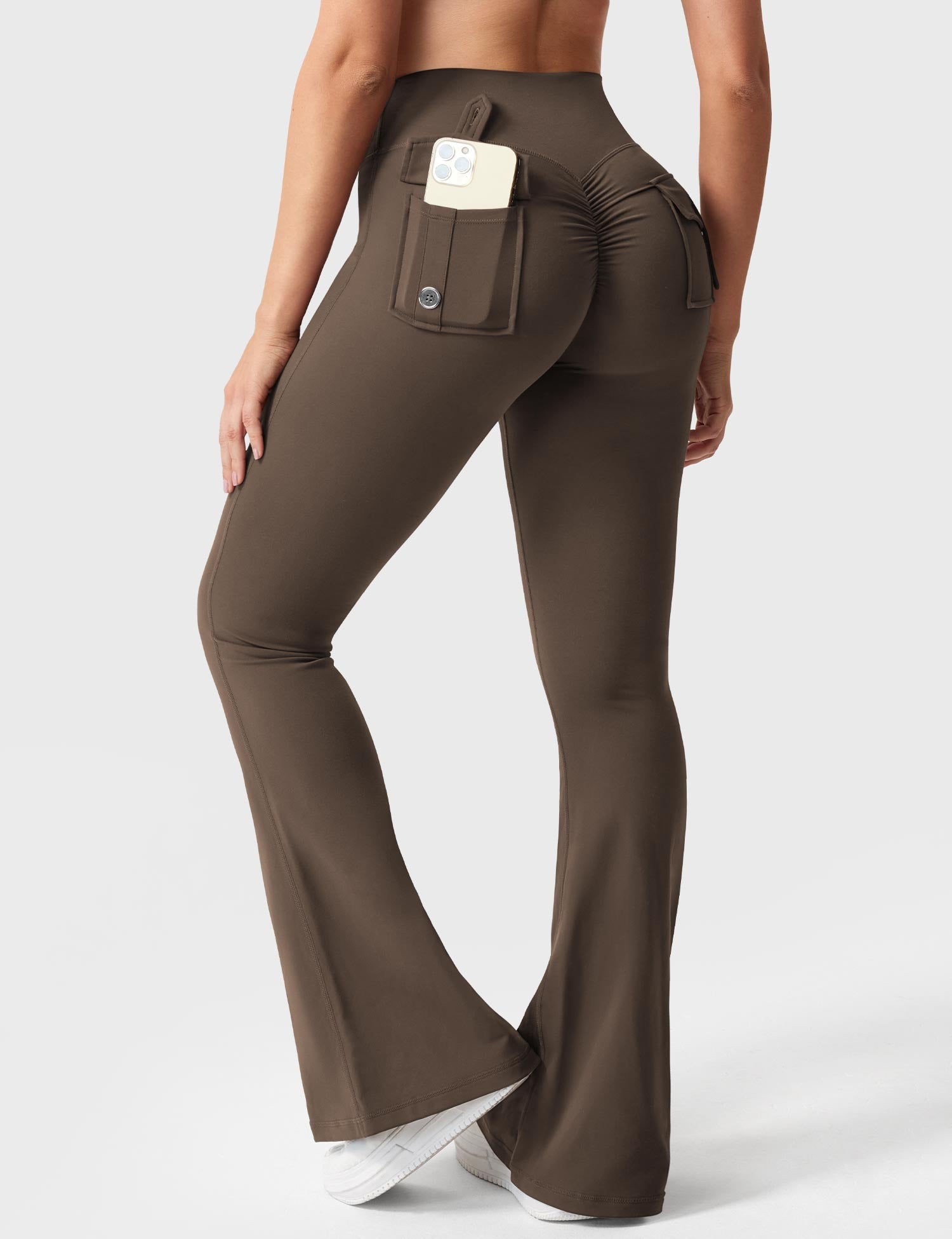 Yeoreo Brittany 30" Flared Leggings with Pockets