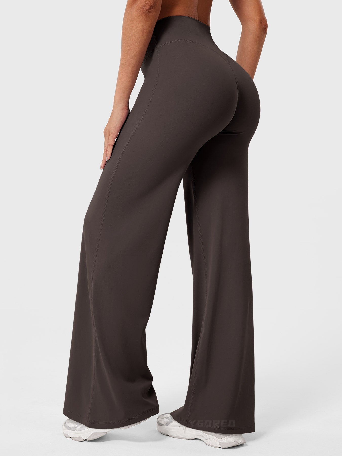 Yeoreo Eddiy 31.5" Straight Leg Leggings