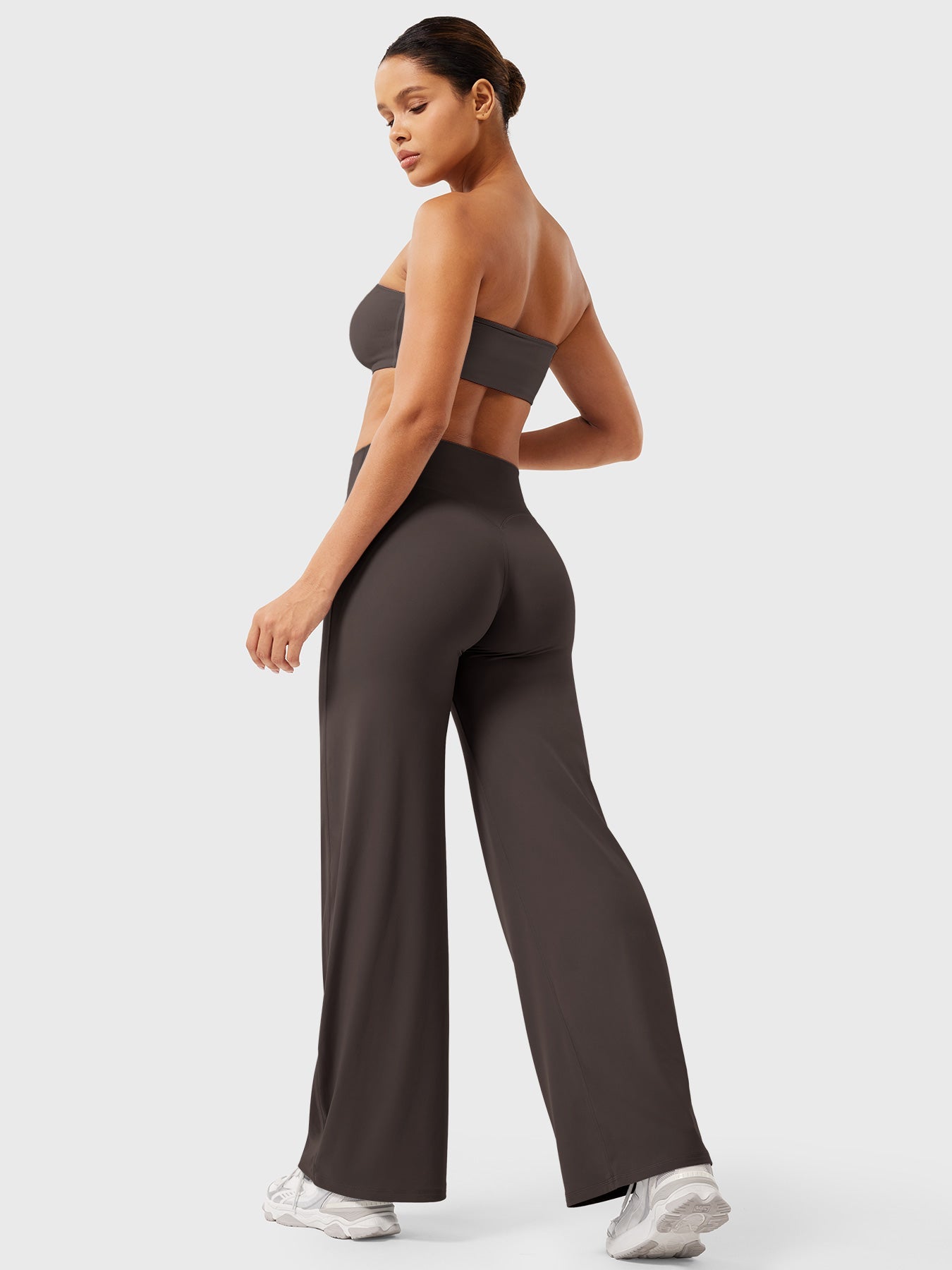 Yeoreo Eddiy 31.5" Straight Leg Leggings