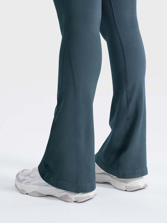 Yeoreo Lilliean 29.5" Mini Flare Leggings