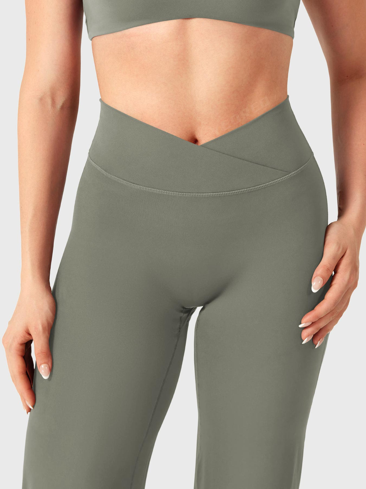 Leggings Eddiy dritti con vita a V 31,5″