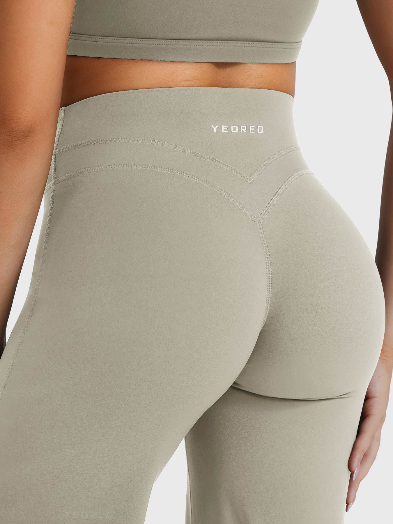 Yeoreo Emilliy 31.5" High Waist Straight Leggings