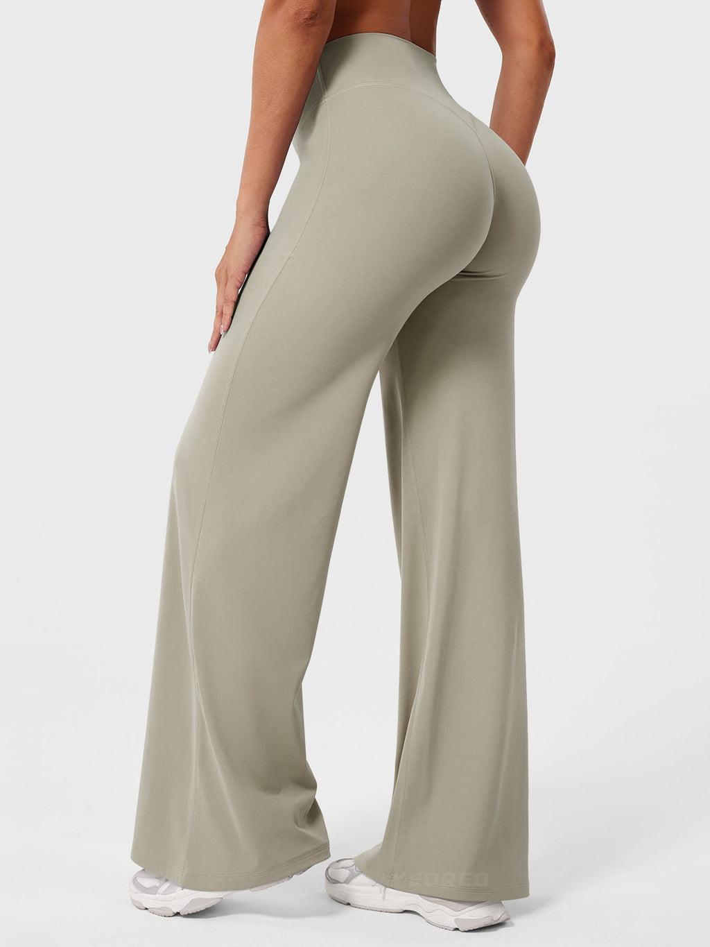 Yeoreo Eddiy 31.5" Straight Leggings