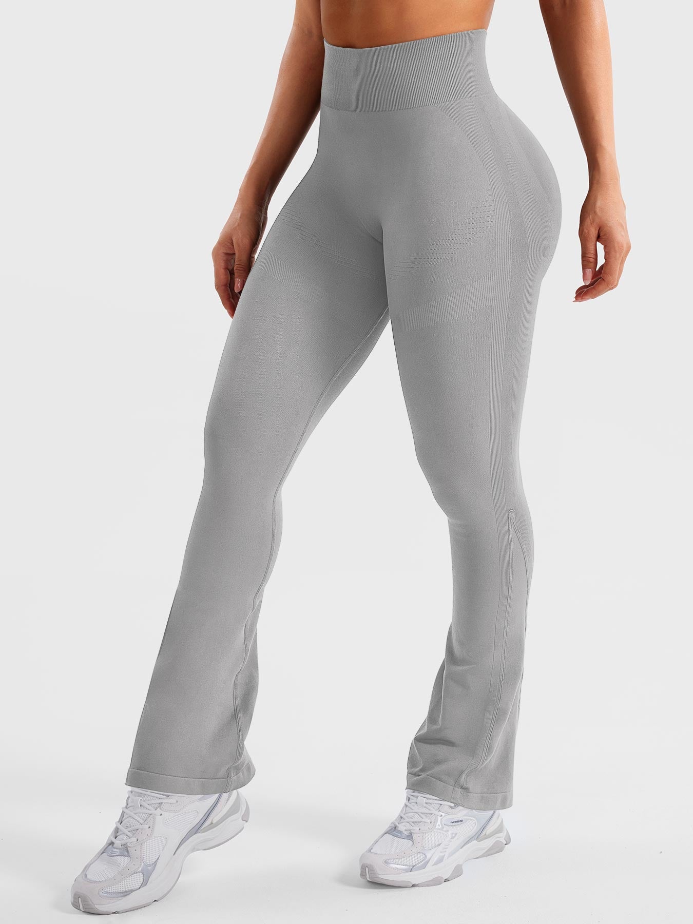 Yeoreo Lilliean 28" Mini Flare Leggings