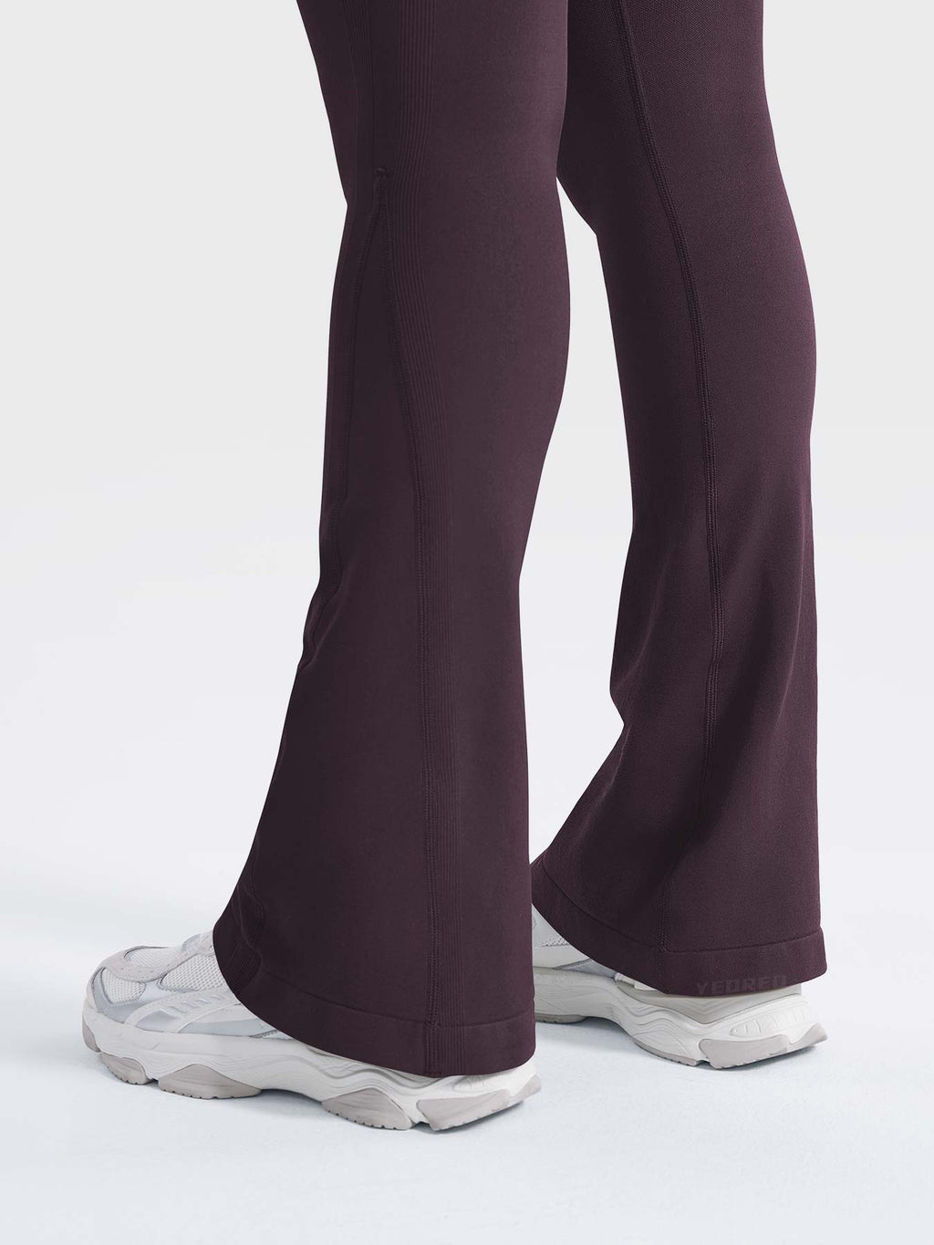 Yeoreo Lilliean 29.5" Mini Flare Leggings