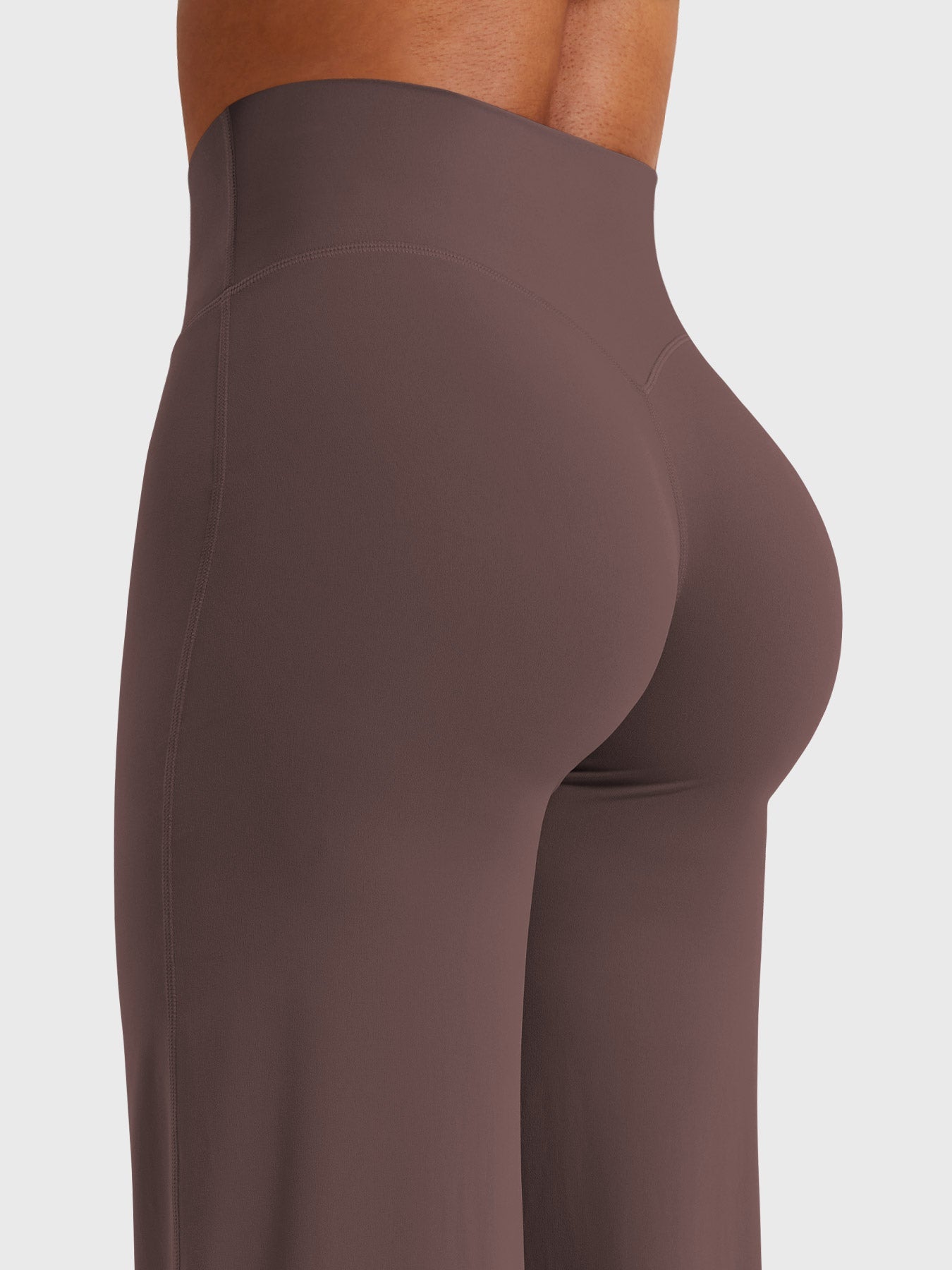 Yeoreo Eddiy 31.5" Straight Leggings